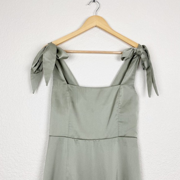 Show Me Your Mumu Claire Midi Dress in Ivory Luxe Satin Size M - Picture 6 of 12